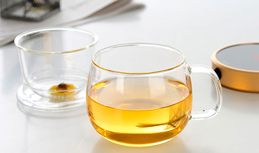 玻璃水杯是最健康的飲水杯，飲水也有它的注意事項